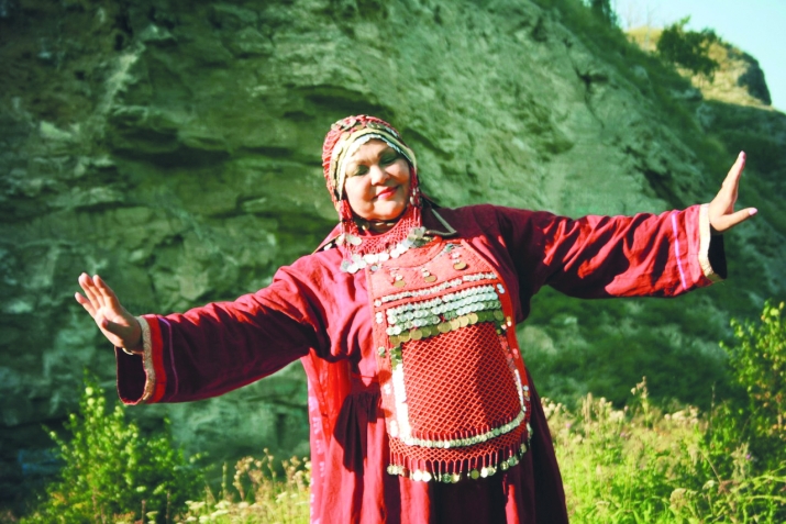 Яҡын кешеләр