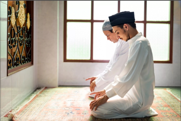 Аллагьдиз дуьа авунихъ галаз алакъалу бязи месэлаяр