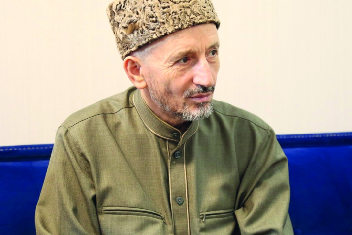 Муфтий, ДР-ла имамтала Советла председатель, шайх ГIяхIмад-Апандини улкала халкь дурхъаси Рамазан базличил мубаракбариб