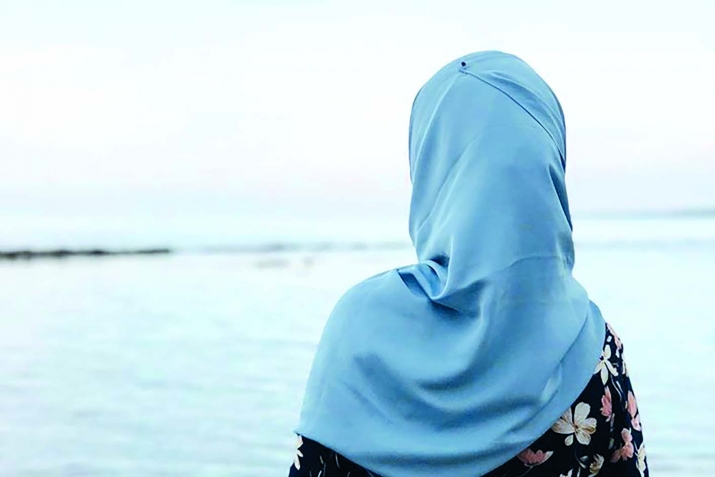 Гьикъизе нечараб, бицине намусаб