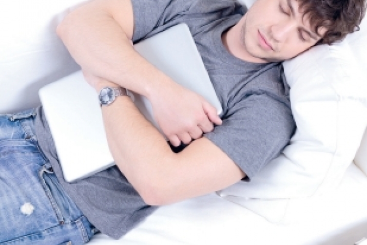 Инсан дахъруган дугъахьна малаикра шейтIанра гьялак шулу