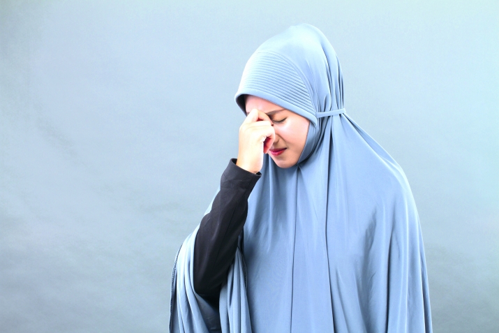 Гьикъизе нечараб, бицине намусаб