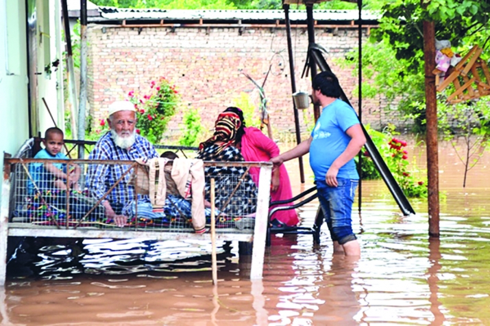 Ба номи Худованди бахшояндаи меҳрбон