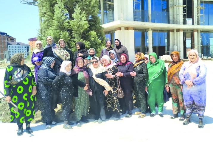 КIудияб мажгиталде зиярат