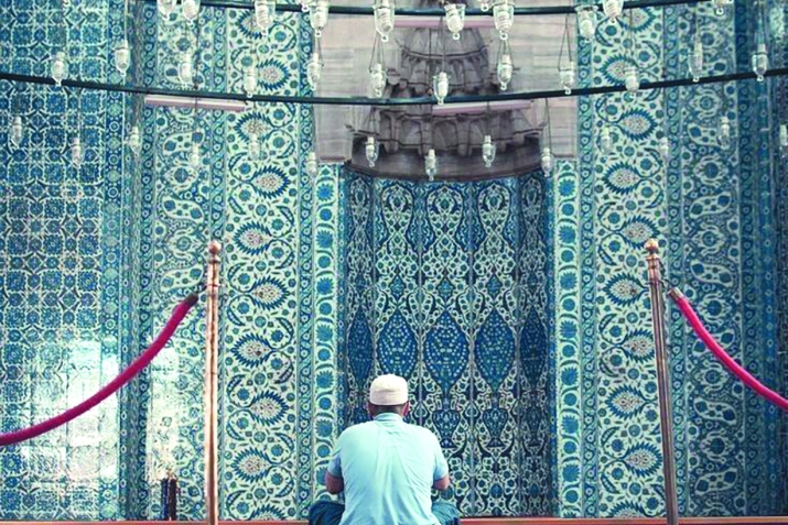 What to do in a crisis?