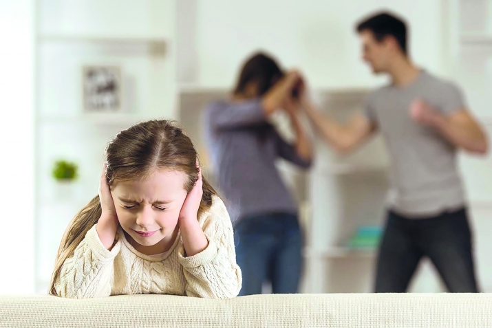 Гьикъизе нечараб, бицине намусаб