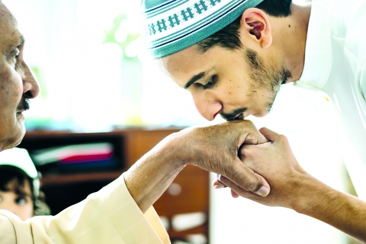 Гьуьрмет авай чкада берекатни жеда, девлетни