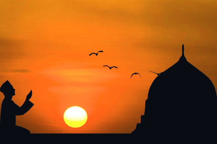 Ezi̇yetlere karşi i̇nsanlarin sabra i̇hti̇yaci