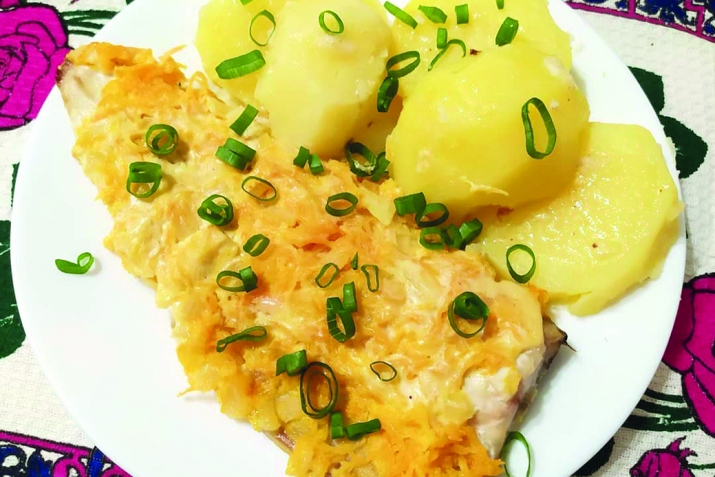 Мичтә пешерелгән скумбрия балыгы