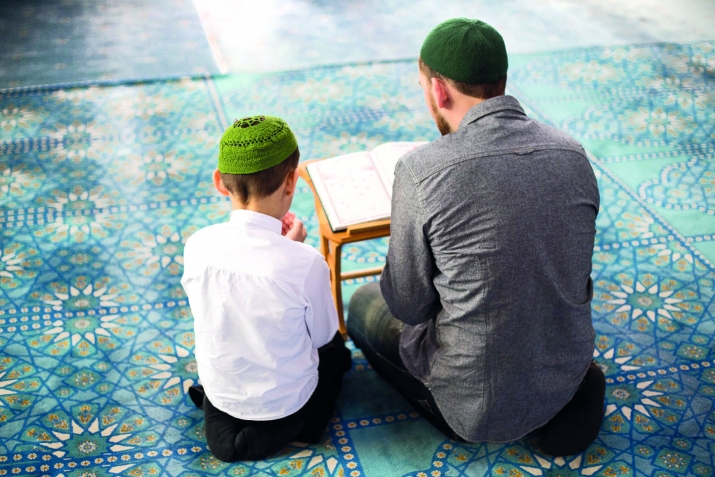 ЛъикIал тIабигIатаз гIумру халат гьабула