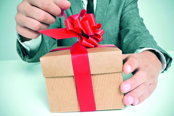 Туҳфа аз Бузургвор