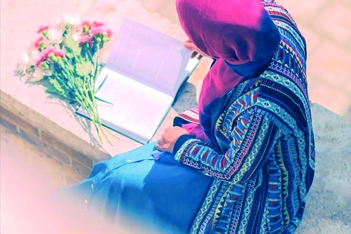 Гьикъизе нечараб, бицине намусаб