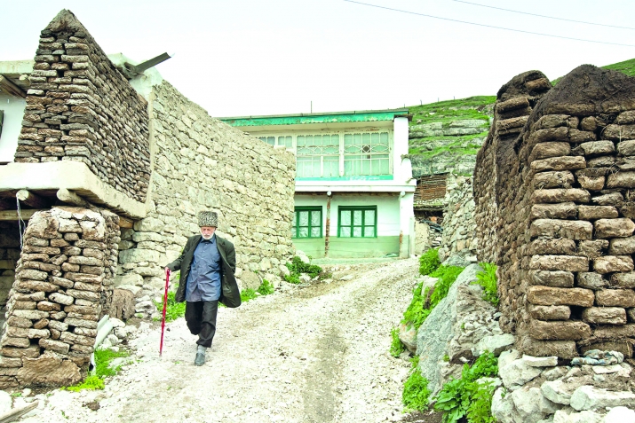 ЦIуне, магIарулал, миллаталъул мацI