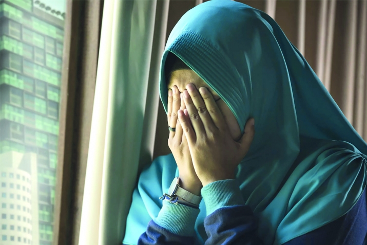 Гьикъизе нечараб, бицине намусаб