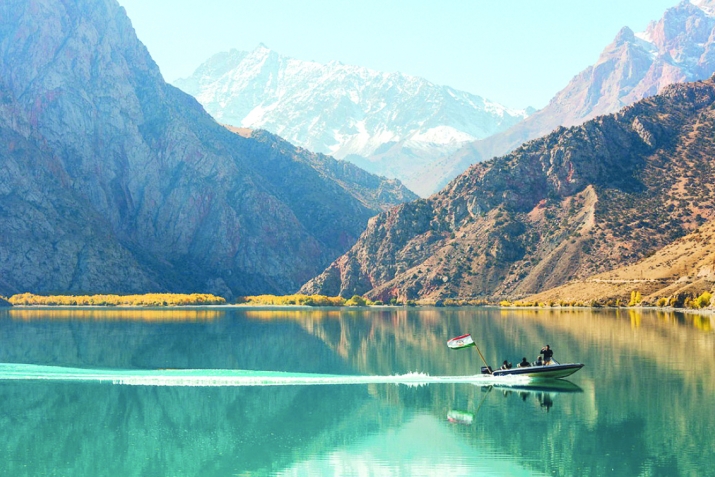 Русҳо барои саёҳат ба Тоҷикистон меоянд!