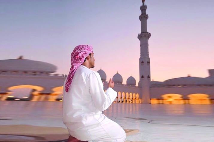 Şükr və həmdə ancaq Uca Allah ﷻ layiqdir