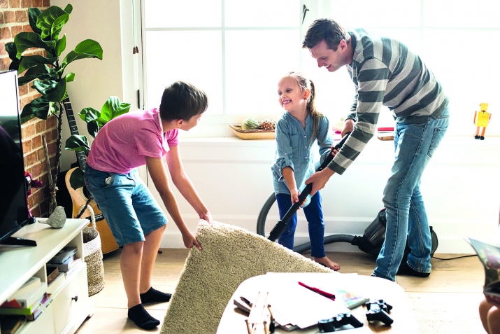 Яшланы низамгъа гиччиден уьйретейик