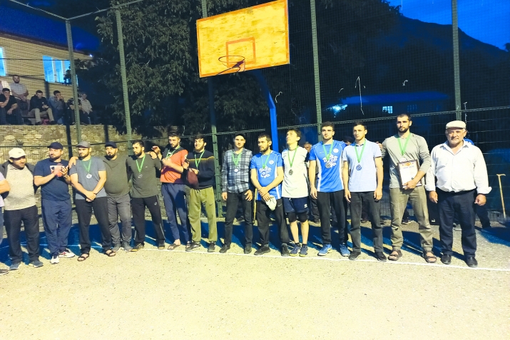 АхIмад-хIажи ТIагьаев ракIалде щвезавуна