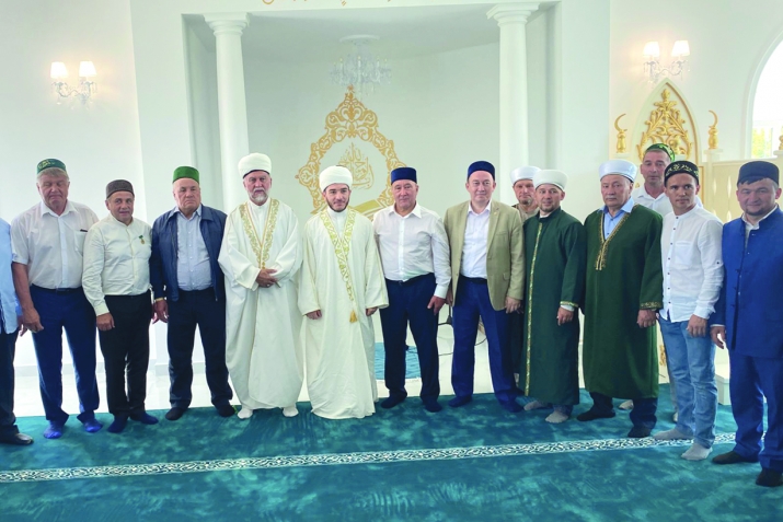 Яңа чишмәнең Акъяр авылында яңа мәчет ачылды