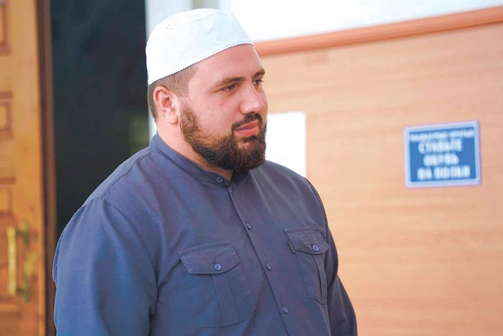 Ихь ватанагьли Мягьячгъала шагьрин имам ву