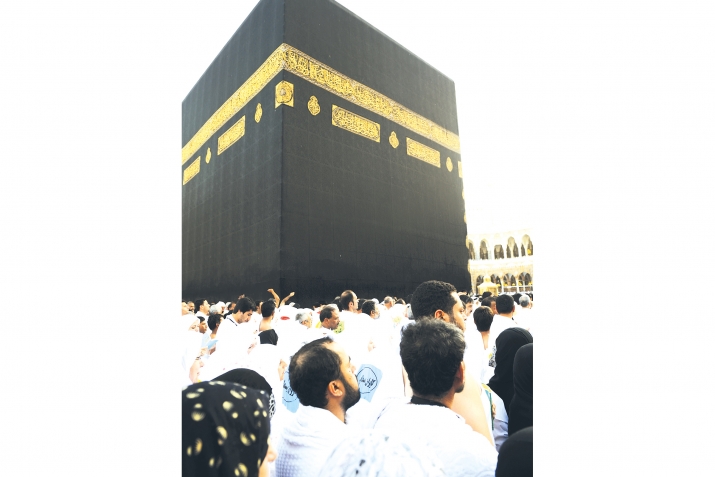 Пайгъамбари ﷺ швнуб ражари гьяж ва уьмра тамам гъапIну?