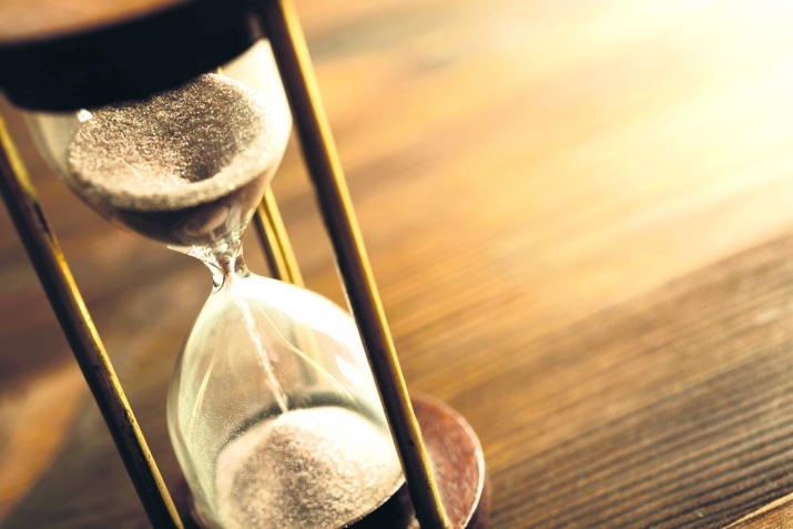 Вахты ҝәлмәдими?