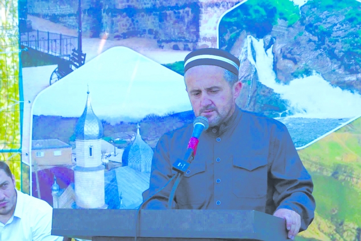 Наврузбег Эфенди бабкан духьну 140 йис