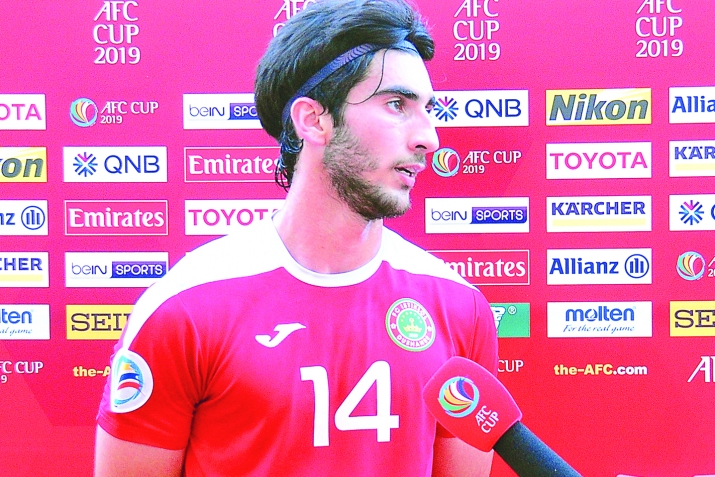 Футболбози тоҷик Эронро тасхир кард