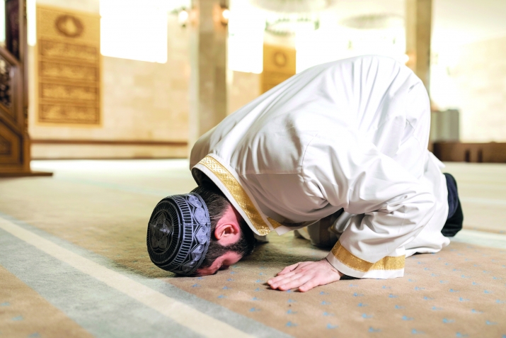 Вахты ҝәлмәдими?