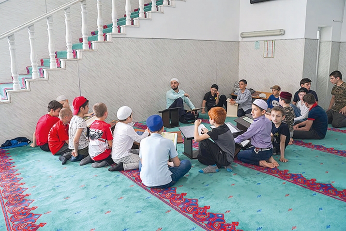 Яш бусурманны эдеплери