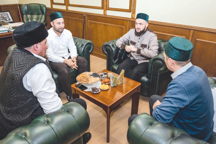 Красноярск крае мөселманнары делегациясе Казанда