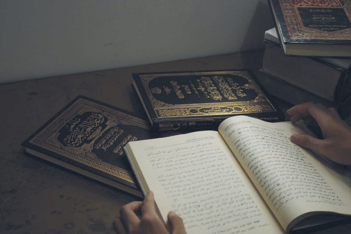 Гыйлем алу – энә белән кое казу