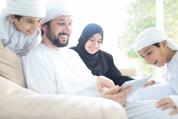 Яшлар ата-анасына нечик янашмагъа герек?