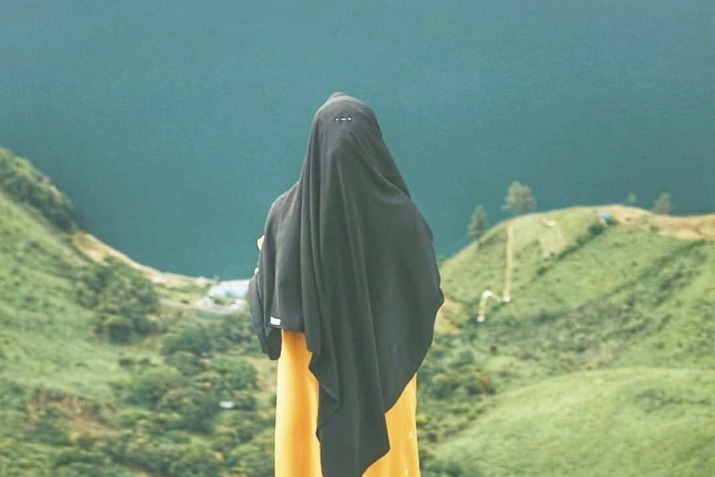 KADINLARA MAHSUS HALLER (HANEFİ FIKHI)