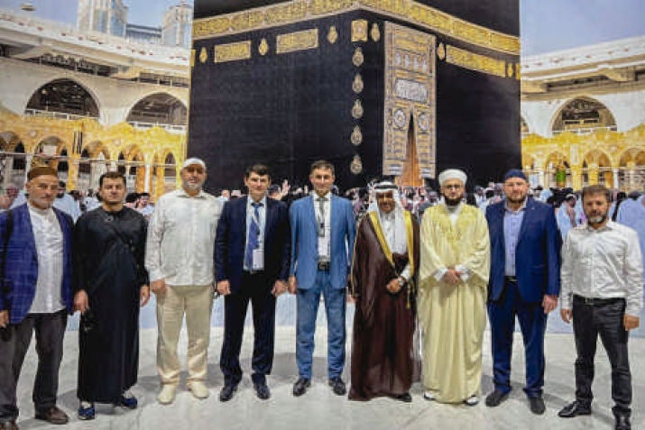 25 азара инсан ХIажлив гьантIиссар