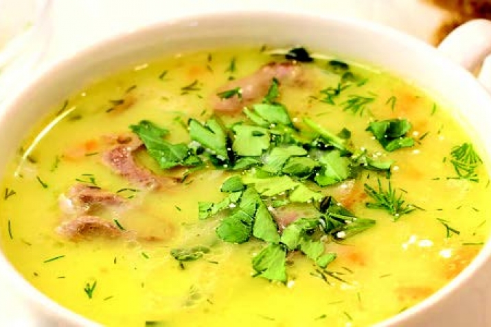 Йымышакъ бишлакъ булангъы тавукъ шорпа