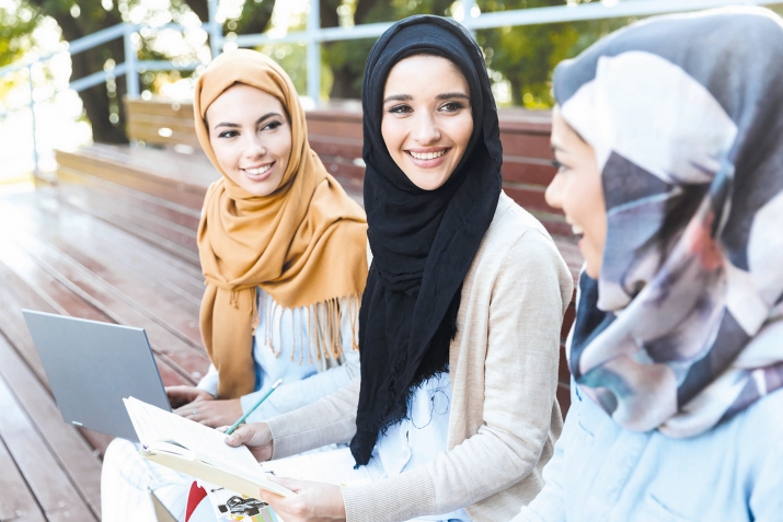 ХIижаб ретIизе гьукъулел