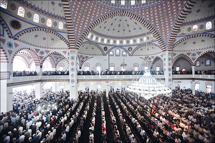 Байрам гюнню намазы