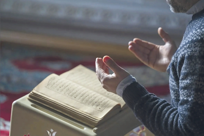 Яла ххирамур аят