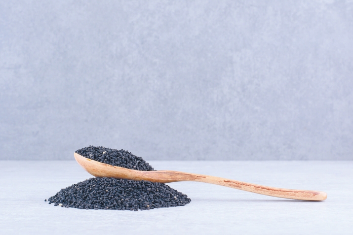 Сиёҳдона – давои дилбеҳузурӣ