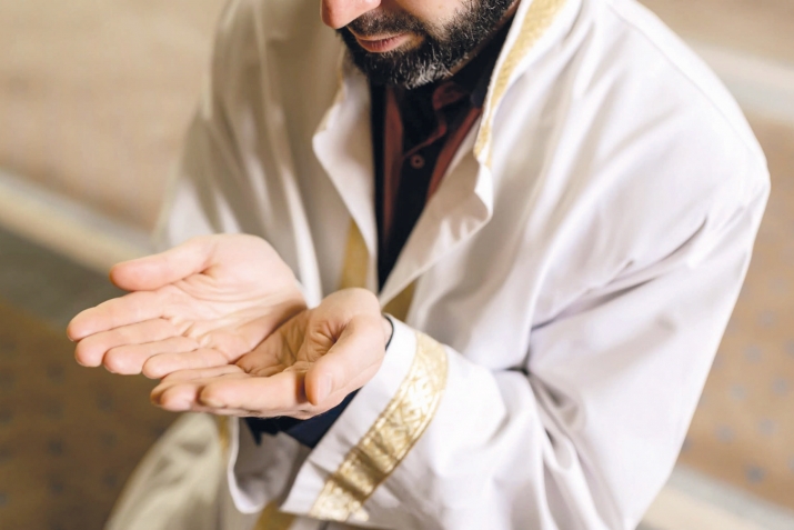 Аллагьас ﷻ инсан хира гьавун вуго