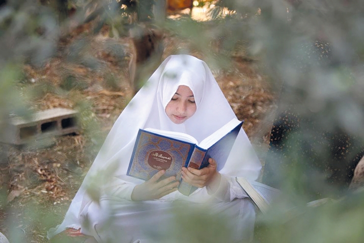 Bir аlimin müsәlmаn bаcılаrа öyüd-nәsihәti