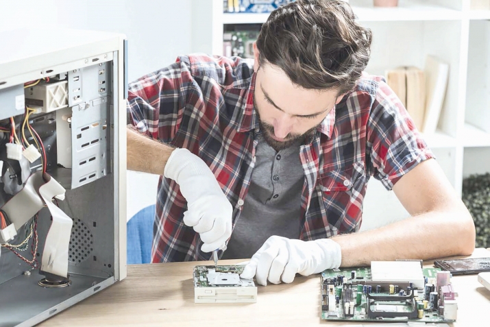 Гьикъизе нечараб бицине намусаб