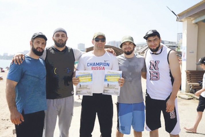 Лакрал жагьилтурал лечаву ва спортрал бяст-ччаллу