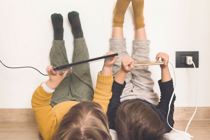 BEBELERE BALON, YETİŞKİNLERE SANAL EMZİK