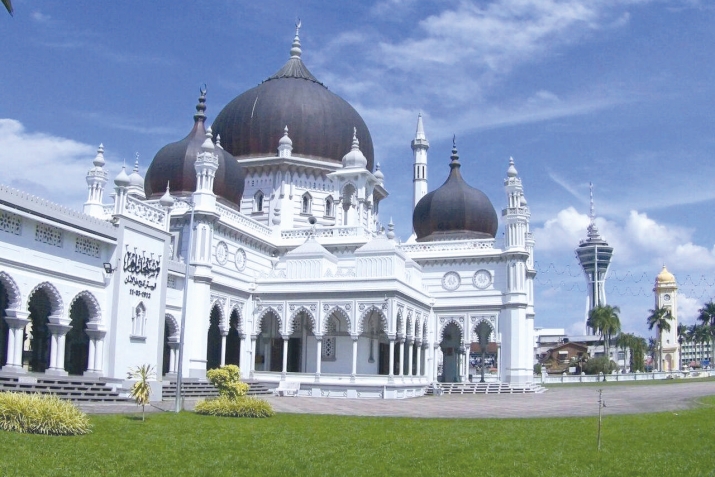 ISLAM HADHARI IN MALAYSIA