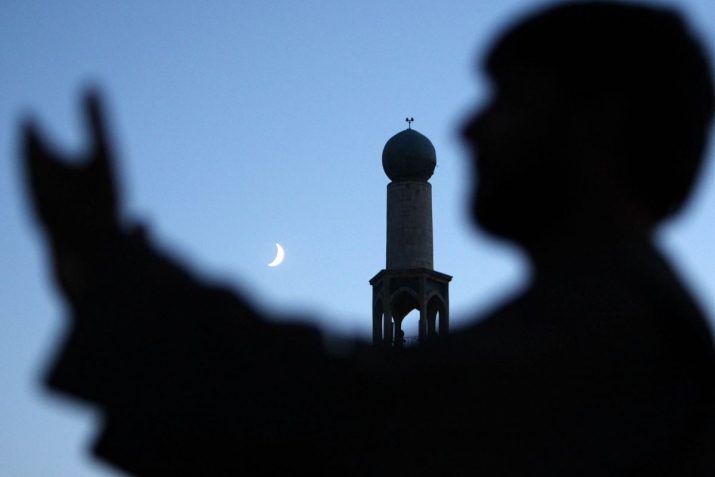 Бугъ’ятуль сааьлук – Пакьирнал мурад