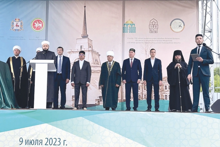 Түбән Новгородта Ярминкә мәчете төзеләчәк урынга истәлек ташы урнаштырылды