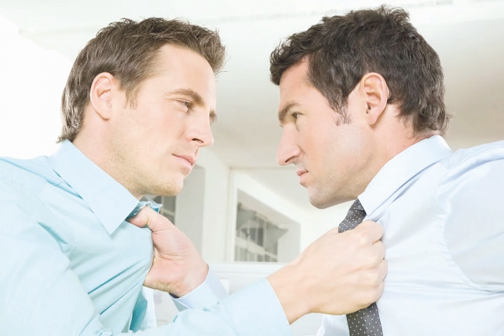 Гьикъизе нечараб бицине намусаб