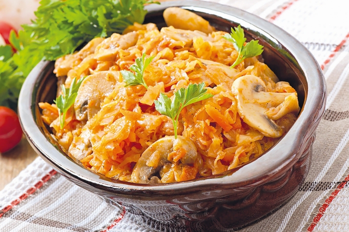 Къолкъкотурлар саркъа биширилген къапуста булан